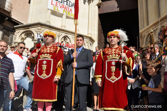 El pendón de Alfonso VIII ya se encuentra en el Ayuntamiento