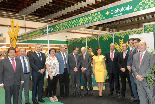 Globalcaja, con el mundo de la caza y el turismo en FECIRCATUR 2015