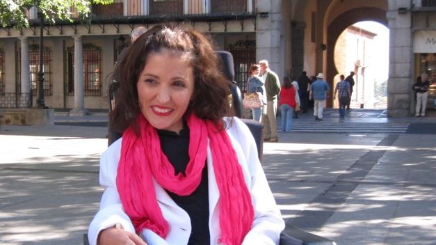 Virginia Felipe será la candidata de Podemos en la elección de senador autonómico