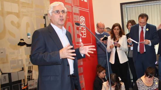 Barreda plantea una 'revisión ideológica' del PSOE que no se limite a primarias