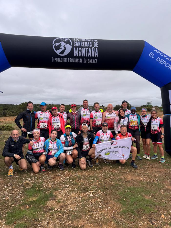 Almodóvar del Pinar inaugura su participación en el IX Circuito de Carreras de Montaña con éxito pese al frío y la lluvia