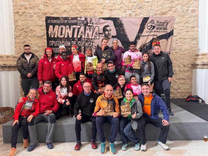 Almodóvar del Pinar inaugura su participación en el IX Circuito de Carreras de Montaña con éxito pese al frío y la lluvia
