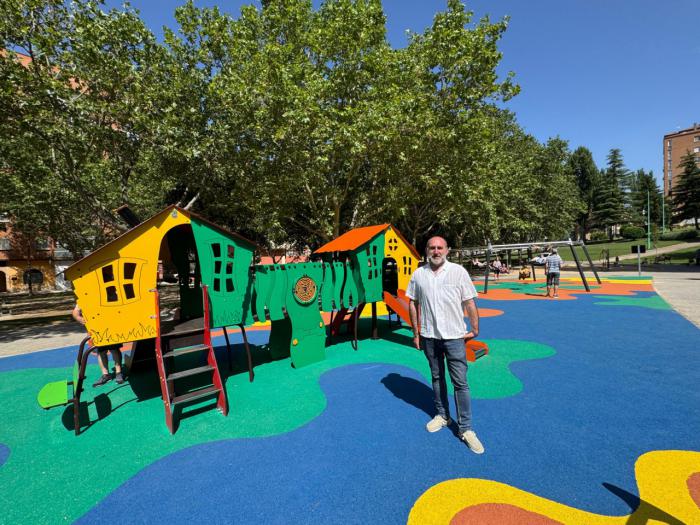 Nueva zona de juegos para niños en San Fernando con una inversión de 63.700 euros
