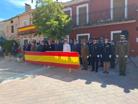 Albendea cierra un verano cultural 2025 con un emotivo Homenaje a la Bandera de España