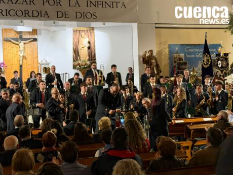 La música procesional llena San Esteban en la 33ª edición del concierto de la Hermandad de Jesús Orando en el Huerto