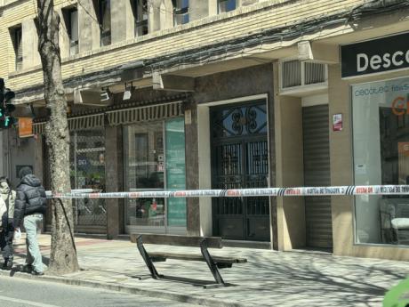 El fuerte viento provoca una decena de incidencias en Cuenca y obliga a intervenir a los bomberos en varios puntos de la ciudad