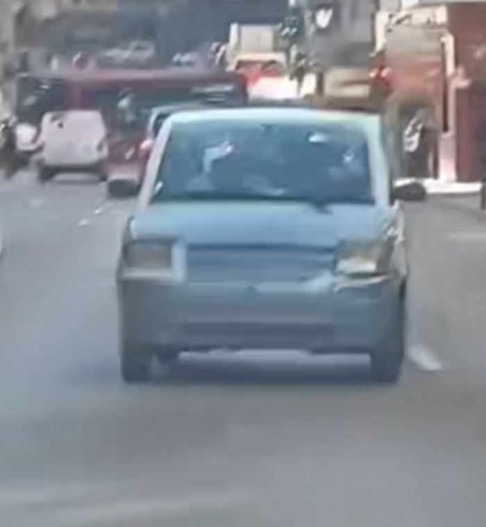 Denuncian a un conductor por circular marcha atrás en la avenida República Argentina