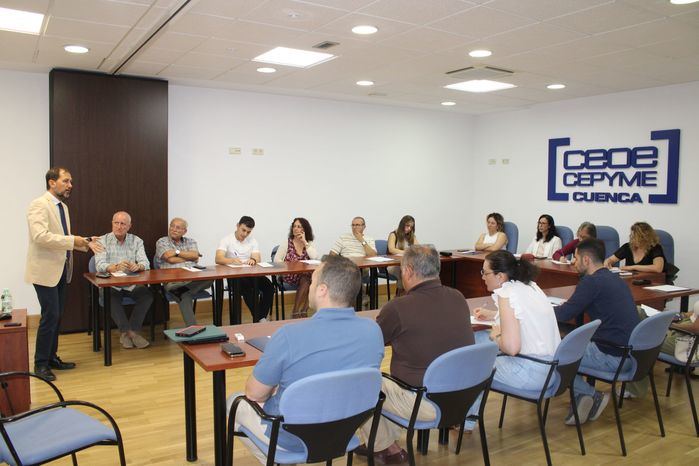 Éxito de participación en la jornada de protección de datos organizada por CEOE CEPYME Cuenca