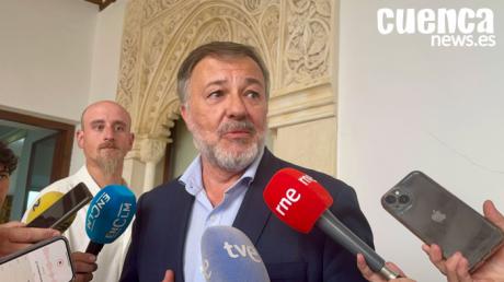 Dolz destaca el impulso económico y turístico que supondrá el parque de Toroverde para Cuenca