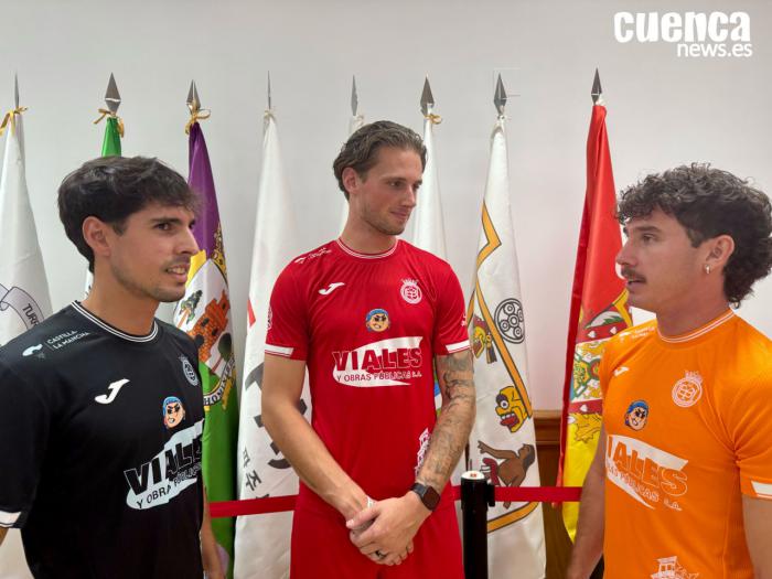 La UB Conquense presenta su equipación para la temporada 2025-2026