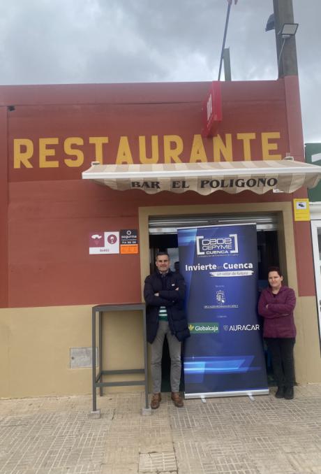 Invierte en Cuenca apoya a dos emprendedoras en su proyecto al frente del bar del polígono de San Clemente