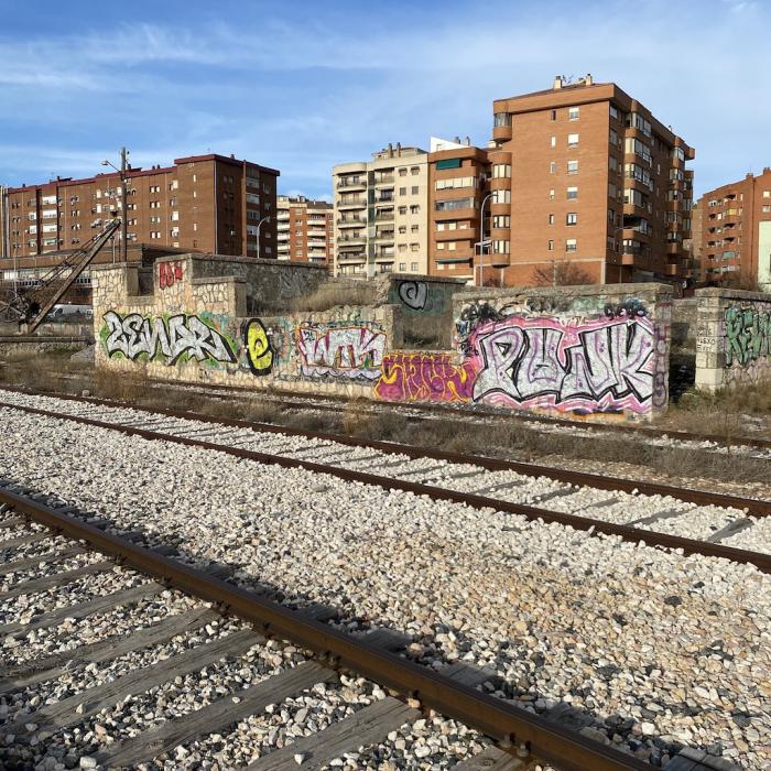 El cargador de ganado ovino de la estación de Cuenca, construido en los años treinta y vinculado a la histórica industria ovina de la ciudad, ya figura en la Lista Negra del Patrimonio.