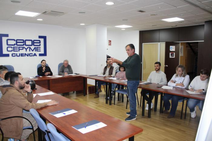 Empresarios de Cuenca aprenden a automatizar sus procesos de marketing