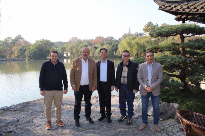 Invierte en Cuenca presenta a empresas de Yangzhou las ventajas de invertir en la provincia