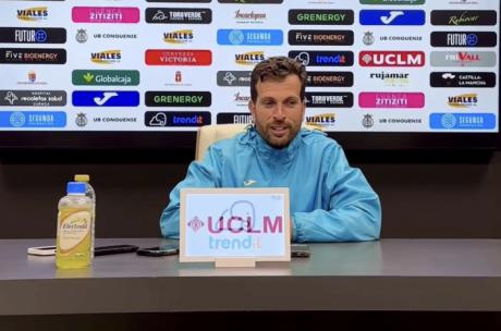 Rober Gutiérrez califica el duelo ante el Orihuela como “partido de play-off” y pide a La Fuensanta que empuje hacia la victoria