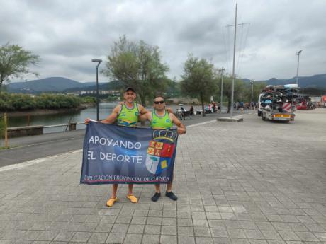El Club Piragüismo Las Grajas brilla en el Bidasoa y el Urola con un oro y una plata para Pablo Zamora