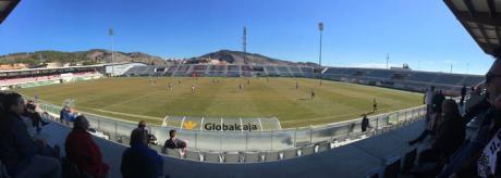 Puerta grande para los abonados en el primer partido de la Balompédica