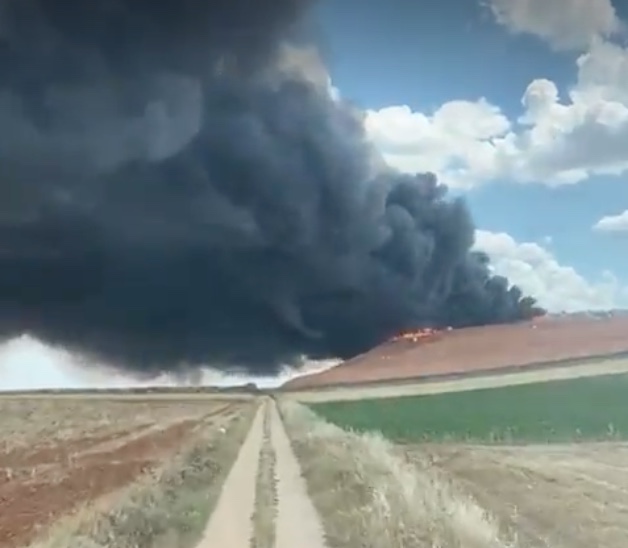 Exigen medidas para proteger a la población, al medio ambiente y responsabilidades por el incendio en la planta de reciclaje de residuos de Almonacid del Marquesado