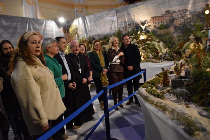 Más de 400 figuras y guiños a la obra de Gustavo Torner en el belén de la Diputación