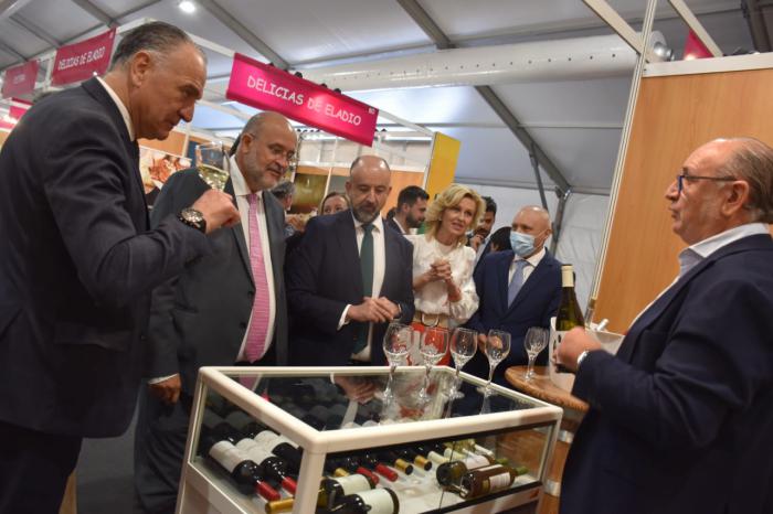 Martínez Guijarro destaca el peso del sector agrario en las exportaciones de Castilla-La Mancha que suponen el 40 por ciento de lo exportado en 2024