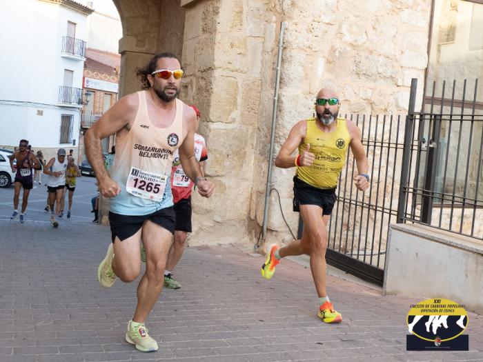 Andrés Felipe Sarta y Ascensión Leal triunfan en la 41ª Carrera Popular “Villa de Iniesta” con récord de participación