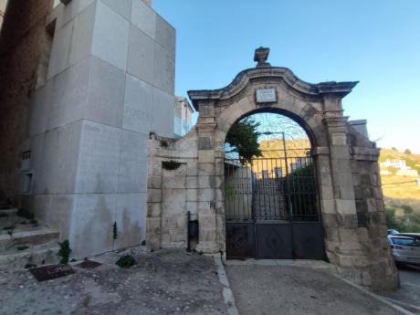 Cuenca en Marcha reclama la rehabilitación y reapertura urgente del Jardín de los Poetas