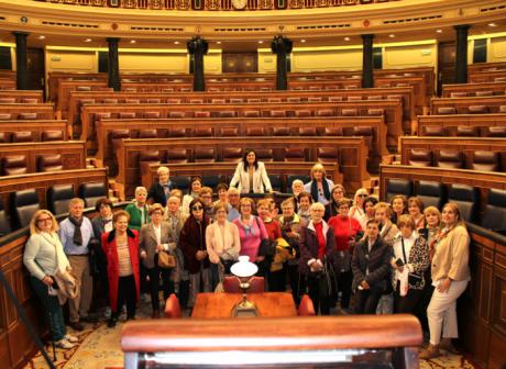 Jiménez acerca el Congreso a las asociaciones de Cuenca