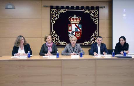 Estudiantes de la Facultad de Ciencias Sociales conocen las posibilidades de emprendimiento en la nueva economía 4.0