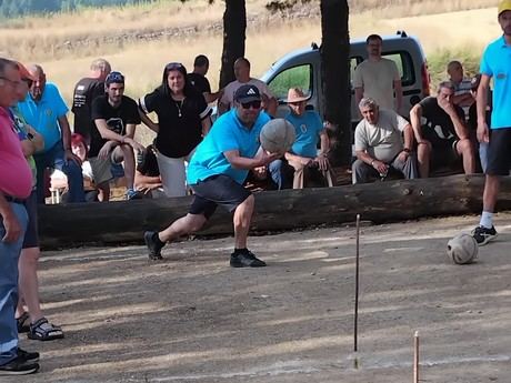 Uña se impone en la octava prueba del Circuito de Bolos “Serranía de Cuenca” en Zarzuela