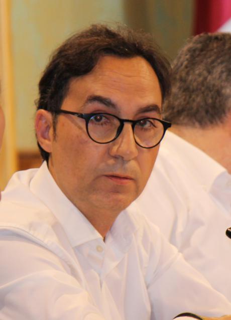 Julián Niño pide más prevención en el mantenimiento de laderas y zonas verdes