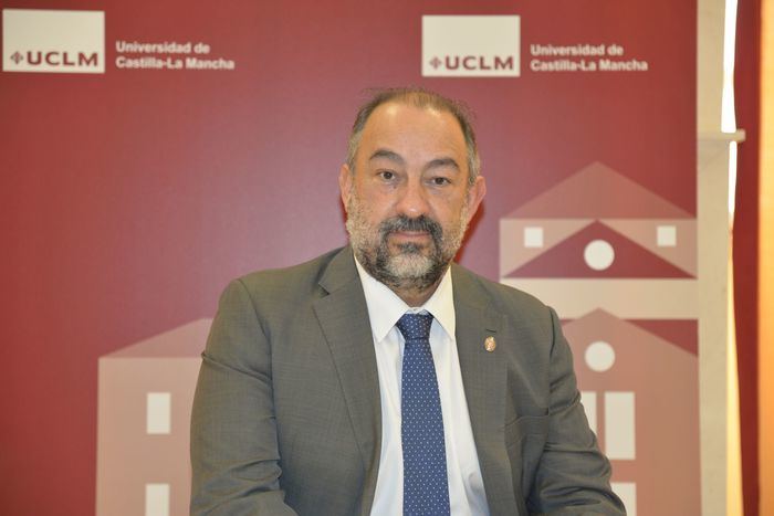 Julián Garde, rector de la Universidad de Castilla-La Mancha