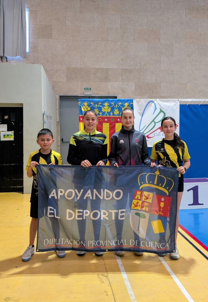 El Bádminton Albatros deja huella en el TTR de Enguera