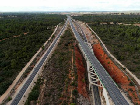 Adif Alta Velocidad licita obras por 8,67 millones para reforzar la línea AVE Madrid-Levante en Cuenca