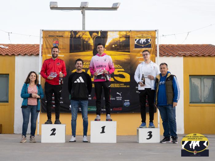 Ascensión Leal y Alfonso Martínez se imponen en la VI edición de las 10 Mil Zancadas de Ledaña