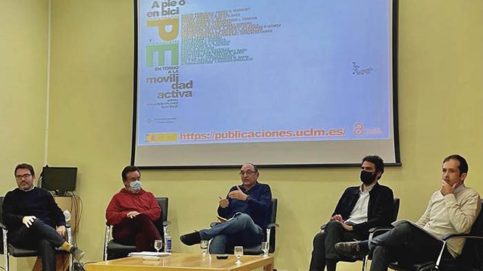 Una monografía de la UCLM analiza experiencias de movilidad activa en once ciudades europeas