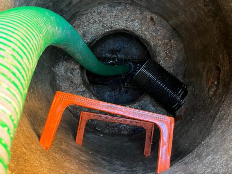 La limpieza del colector de Calderón de la Barca provocará cortes de tráfico este lunes y martes