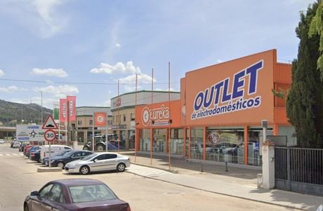 Un trabajador fallece al caer desde seis metros mientras limpiaba la cubierta de una nave