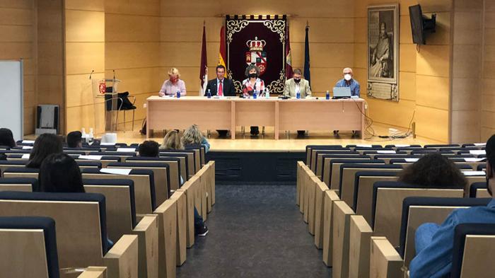 Marcelo Gullo, doctor en Ciencia Política, presenta en la UCLM su libro ‘Madre Patria: Desmontando la leyenda Negra desde Bartolomé de las Casas’