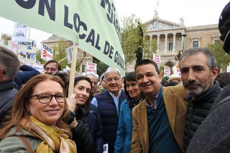 Martínez Arroyo afirma que “los pueblos son nuestras raíces y también van a ser nuestro futuro” durante la manifestación de Madrid contra la despoblación