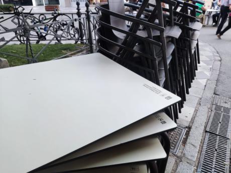 Cuenca en Marcha reclama que la nueva ordenanza de terrazas garantice el tránsito peatonal y evite abusos