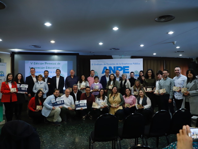 ANPE Cuenca premia la innovación y homenajea a docentes