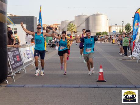 El atletismo popular vuelve a llenar las calles de Minglanilla en la duodécima cita del Circuito Diputación