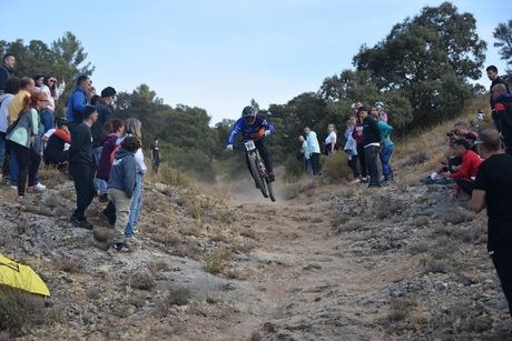 Más de un centenar de jóvenes ciclistas participan en la V edición del Mini Enduro MTB de Cuenca