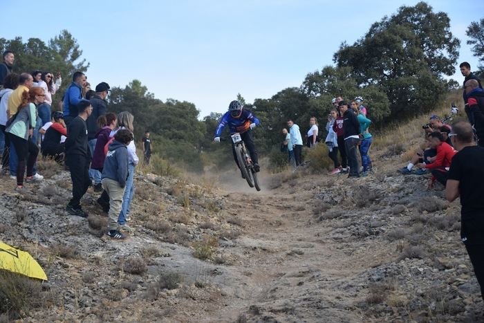 Más de un centenar de jóvenes ciclistas participan en la V edición del Mini Enduro MTB de Cuenca