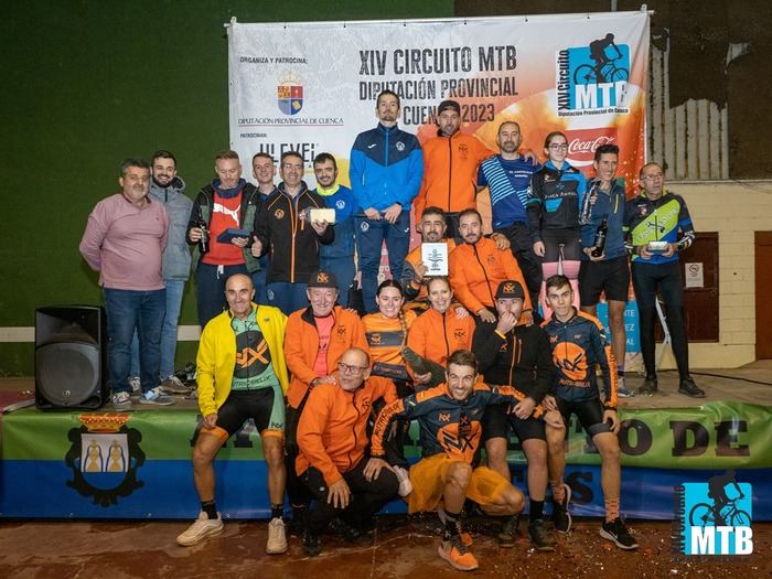 Pedro Guillén y Mª Carmen Martínez se proclamaron vencedores del VII Trofeo MTB Ruta de los Dinosaurios de Fuentes