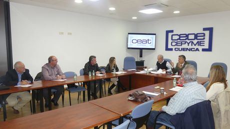 CEAT Cuenca denuncia la subida de cuotas a autónomos societarios y colaboradores en 2026