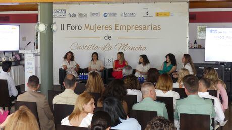 AMEP conmemora el Día Internacional de la Mujer resaltando la importancia de la igualdad en el ámbito laboral
