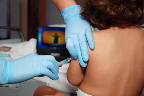 Entra en vigor el nuevo calendario de vacunación infantil