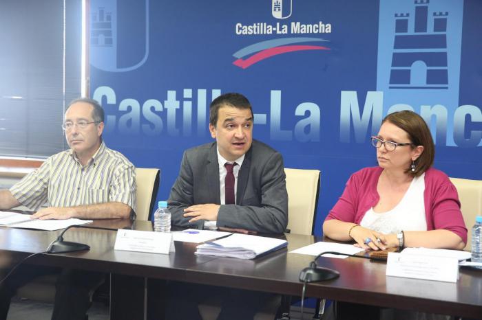 Castilla-La Mancha reparte 35 millones de euros de la agricultura ecológica, el pastoreo y la acoplada de la PAC de proteicos