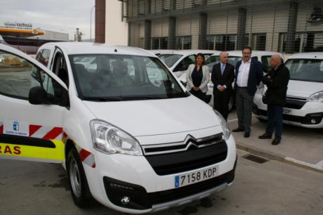 27 nuevas furgonetas para renovar parte de la flota de las Brigadas de Conservación de Carreteras de Castilla-La Mancha